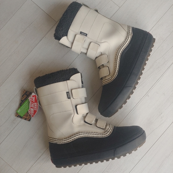 VANS NEW Standard V Snow MTE Boots - Picture 3 of 10